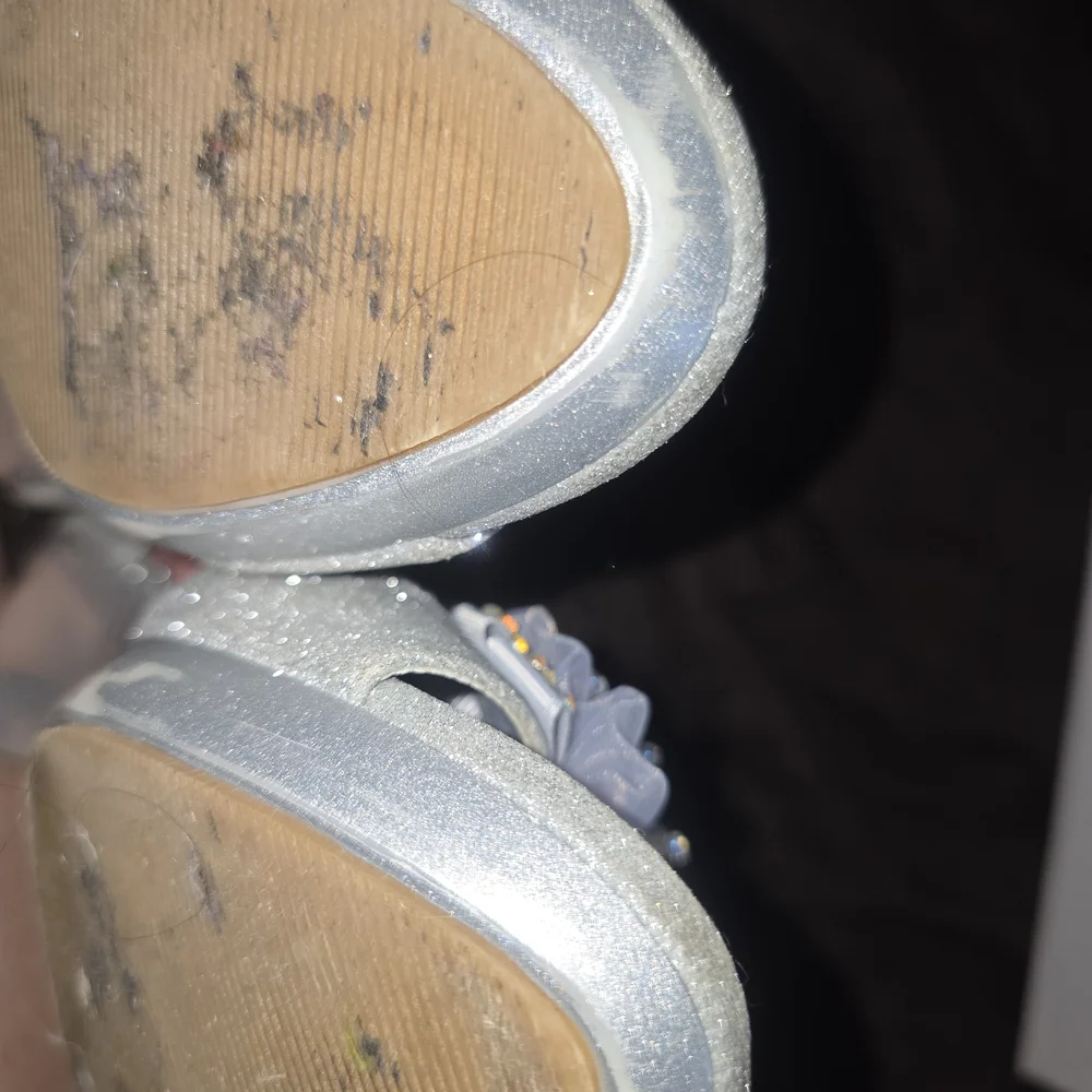 N/A silver heeled